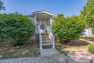 496 Newman Stillhouse Rd, Owensboro, KY 42301 - photo 5