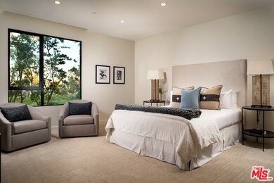 Master Bedrom