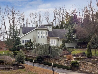 10 Jayhawk Way, Holmdel, NJ 07733 - photo 2