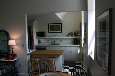 609 State St, Portsmouth, NH 03801 - photo 6