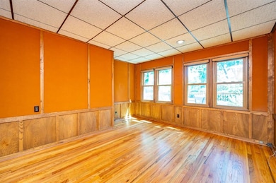 3215 44th St, Des Moines, IA 50310 - photo 7