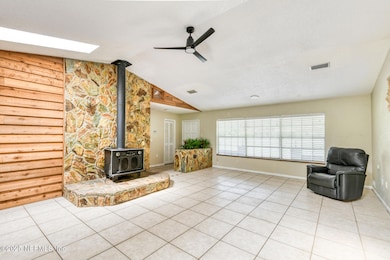 122 Raintree Woods Trail ONLINE LOW RES-