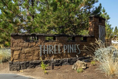 19059-Mt-McLoughlin-Ln-9-4-2020