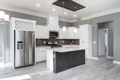 13704 Samlesbury Ave, Horizon City, TX 79928 - photo 3