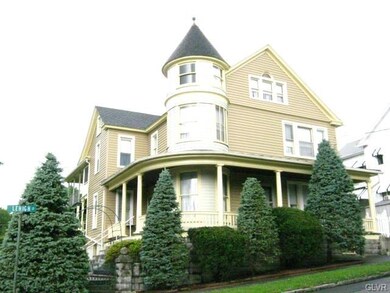 232 N Lehigh St, Tamaqua, PA 18252 - photo 2