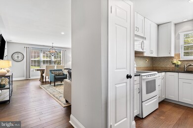 2 Rittenhouse Ct unit 180, Chesterbrook, PA 19087 - photo 3