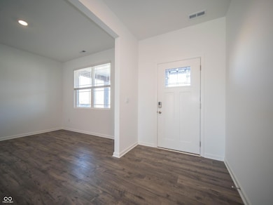 801 Blaine Dr, Whiteland, IN 46184 - photo 5