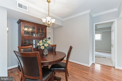 205 Skyhill Rd unit 1, Alexandria, VA 22314 - photo 6