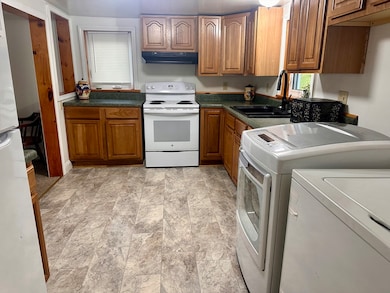 3+5 Church St, Colrain, MA 01340 - photo 5