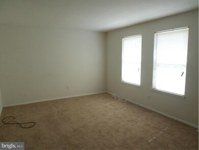 1524 Harford Square Dr, Edgewood, MD 21040 - photo 2