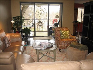 201 Grant St unit 311, Sewickley, PA 15143 - photo 4