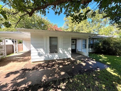 169 Eisenhower Blvd unit A, Denison, TX 75020 - photo 2