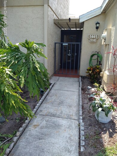 Front of unit