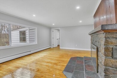 78 Lincoln St, West Springfield, MA 01089 - photo 7