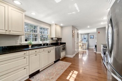 23 Leigh St, Framingham, MA 01701 - photo 7