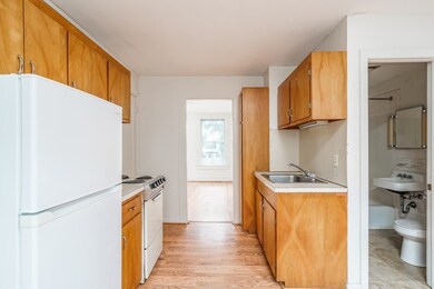 57 Summer St unit 2B, Northampton, MA 01060 - photo 5