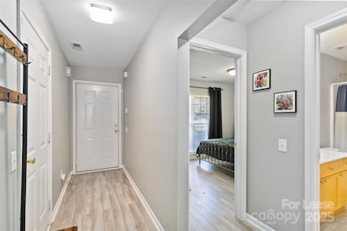 1430 Braveheart Ln, Charlotte, NC 28216 - photo 6