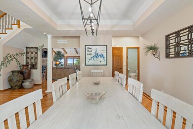 Formal Dining