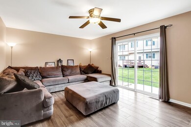 1118 Fredrick Blvd, Reading, PA 19605 - photo 6