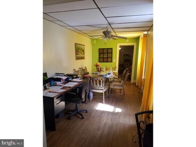 643 N 10th St, Reading, PA 19604 - photo 4