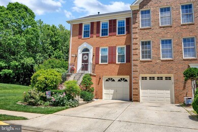 12770 Dogwood Hills Ln, Fairfax, VA 22033 - photo 2