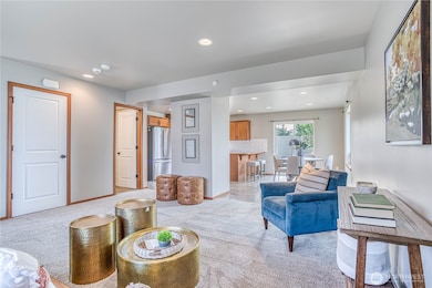 2202 Maryhill St SE, Wenatchee, WA 98802 - photo 5