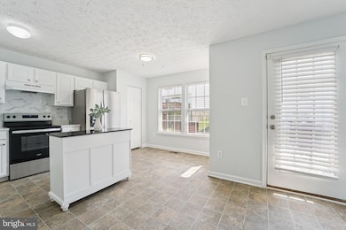 11 Gemstone Ct, Windsor Mill, MD 21244 - photo 7