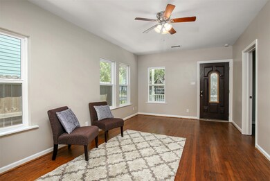 603 Walton St, Houston, TX 77009 - photo 4