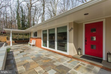 3415 Barkley Dr, Fairfax, VA 22031 - photo 3