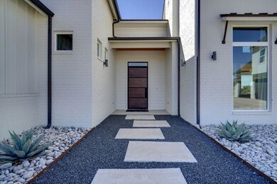 300 Cactus Rio Dr, Weatherford, TX 76087 - photo 2