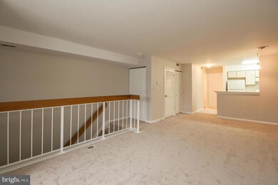 13585 Orchard Dr unit 13585, Clifton, VA 20124 - photo 5