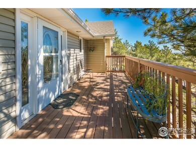 Plenty of Space to Relax and Enjoy Your Views!