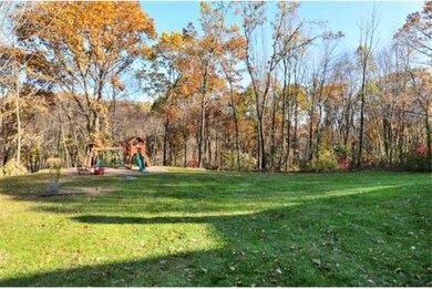 22 Woobly Rd, Bolton, MA 01740 - photo 2