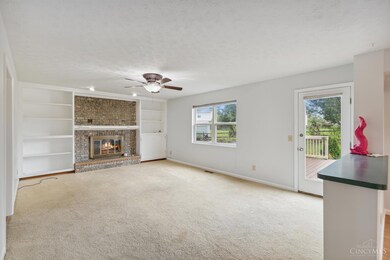 6740 Centerview Ct, Liberty Township, OH 45044 - photo 5