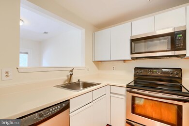 123 W Barre St unit 101, Baltimore, MD 21201 - photo 7