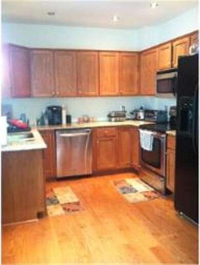 1196 E 9th St, Crum Lynne, PA 19022 - photo 4