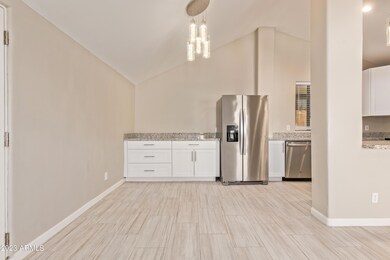 2113 E Virginia Ave, Phoenix, AZ 85006 - photo 7