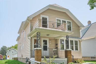 3-web-or-mls-S 64th St Upper-1506-003