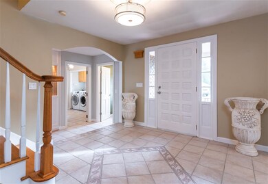 7 Random Rd, Bedford, NH 03110 - photo 2