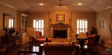 5414 Brandon Ct, Tyler, TX 75703 - photo 2