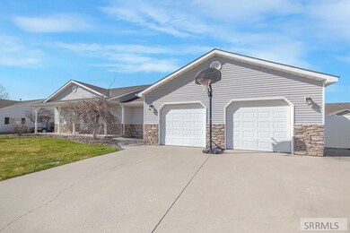 Front View Driveway