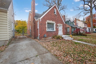 18135 Fielding St, Detroit, MI 48219 - photo 3