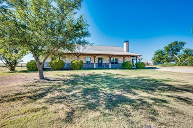 819 Hornik Rd, Ennis, TX 75119 - photo 3