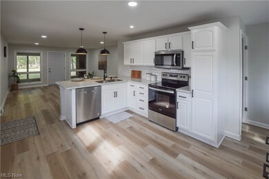 5974 S Main St, New Franklin, OH 44216 - photo 2