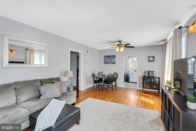 204 W 6th St, Palmyra, NJ 08065 - photo 5