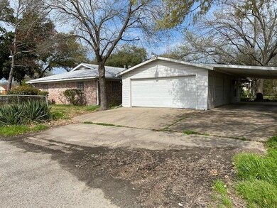 1101 Waterworks Rd, Corsicana, TX 75110 - photo 2