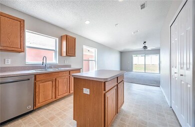 258 Grantham Dr, Davenport, FL 33897 - photo 5