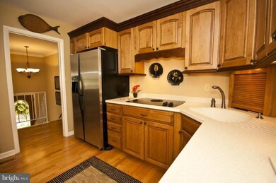 8720 Littlewood Rd, Parkville, MD 21234 - photo 5