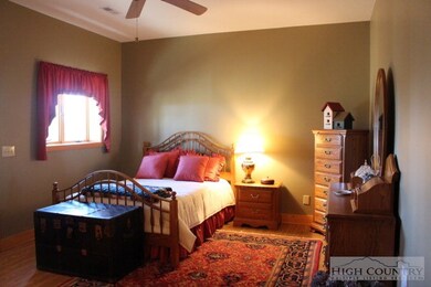 Additional Bedroom: Large bedroom in finished base