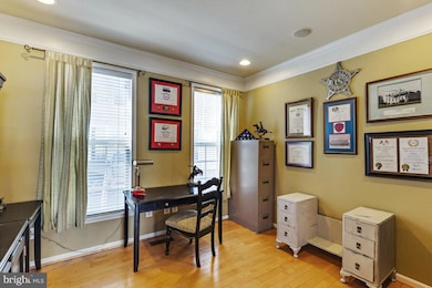 40409 Milford Dr, Broadlands, VA 20148 - photo 4